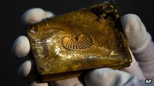 Gold Tobacco Box